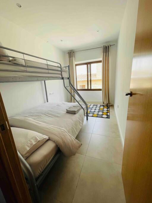 Attic Apartment In Old Town Denia Exterior photo