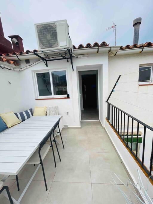 Attic Apartment In Old Town Denia Exterior photo